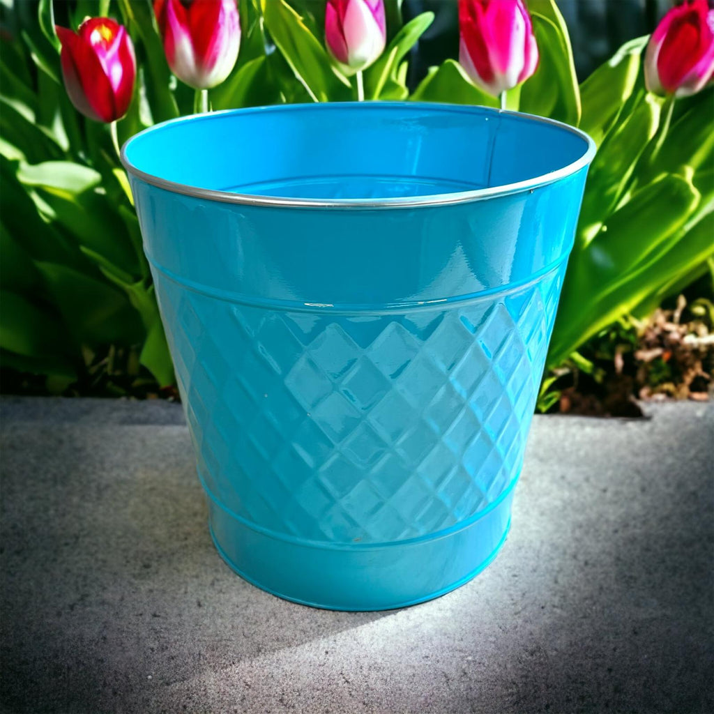 Alluring Pot/Planter with Happy Mother's Day Greeting card tag|Our planters are made of Galvanized Metal to make them heavy duty and durable. The pots are ideal to keep your nursery plants indoors and outdoors to enhance your home decor