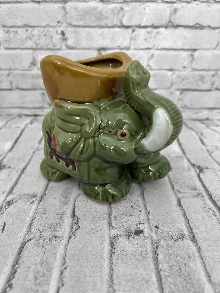 Gorgeous Elephant Figurine Style Ceramic Planter